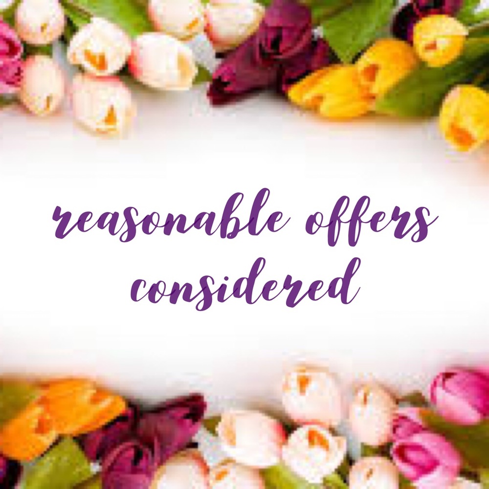 Welcome to my closet! - Picture 3 of 5